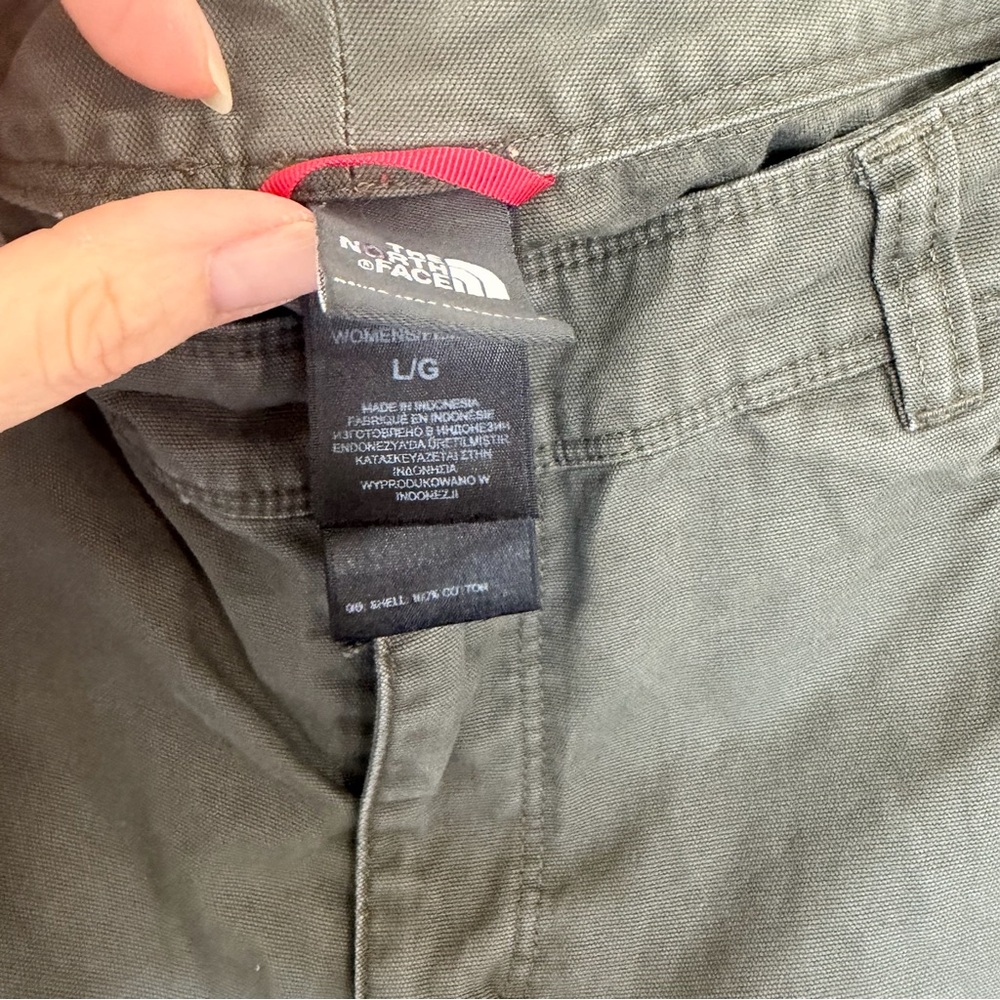 The North Face Women's Olive Shorts - Picture 3 of 6